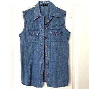 Universal Thread Sleeveless Blue Denim Vest w Front Pockets